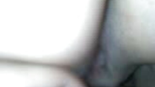 సెక్స్‌ప్లోయిట్రెస్ ఇనారీ తన సెక్స్ బిట్లు తెలుగులో కంట్‌లోని డిల్డో కోసం ఆకలితో ఉంది